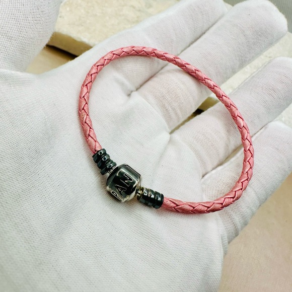 EUC Pandora 590705CMP-S Single Shimmering Pink Woven Leather Clasp Bracelet - Picture 4 of 15